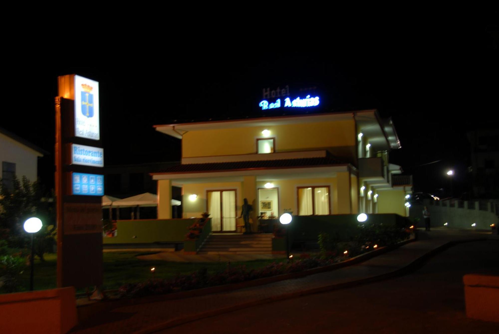 Real Asturias Hotel Acquappesa Exterior foto