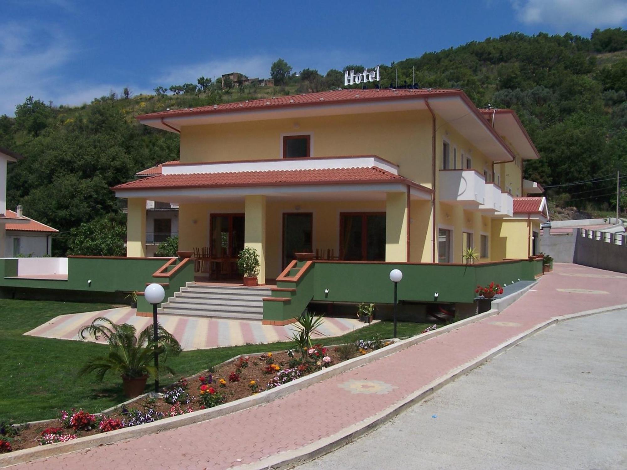 Real Asturias Hotel Acquappesa Exterior foto